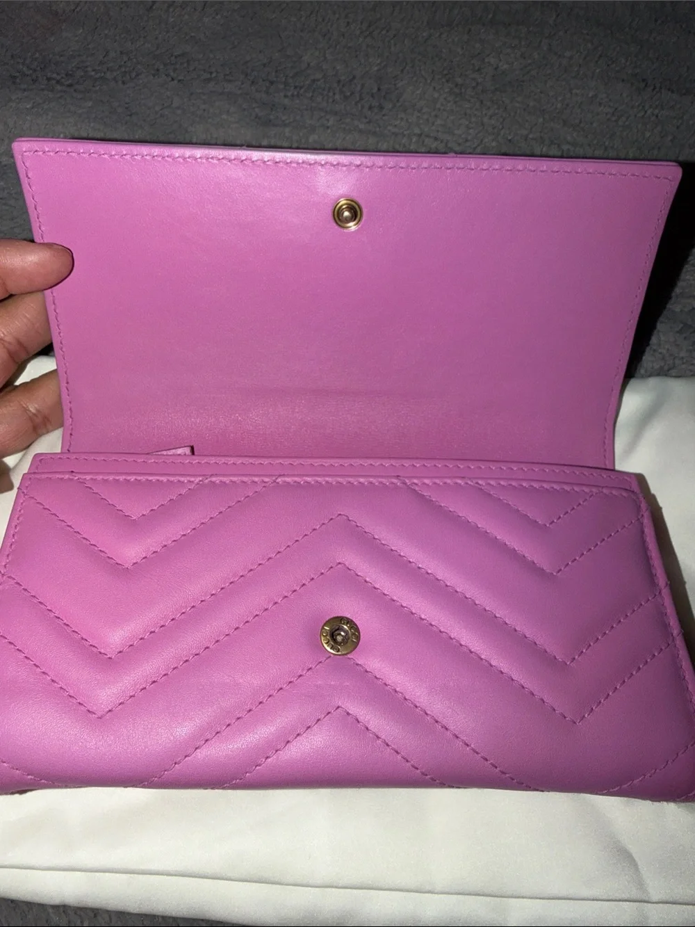 Gucci continental wallet